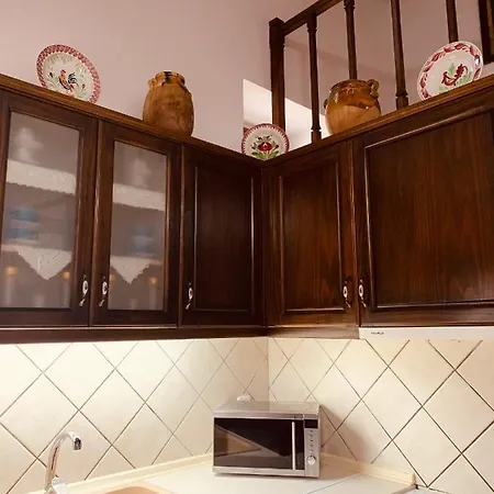 Diakena's Kamariko-traditional Stone House Holiday home